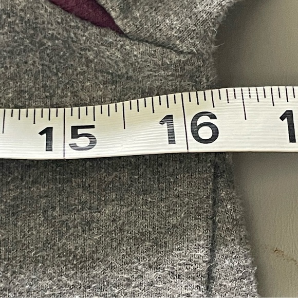 Puma Kids Pullover Hoodie – Gray & Burgundy  Size: Small (8) - Picture 10 of 11